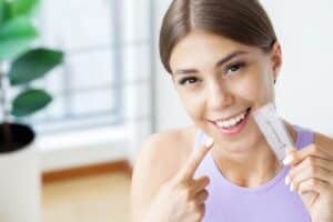 teeth whitening with stripes