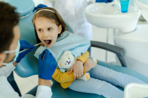 Emergency Dental Care for Children and Teens