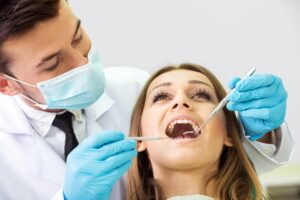 Emergency Dentists Handle Infections Fast